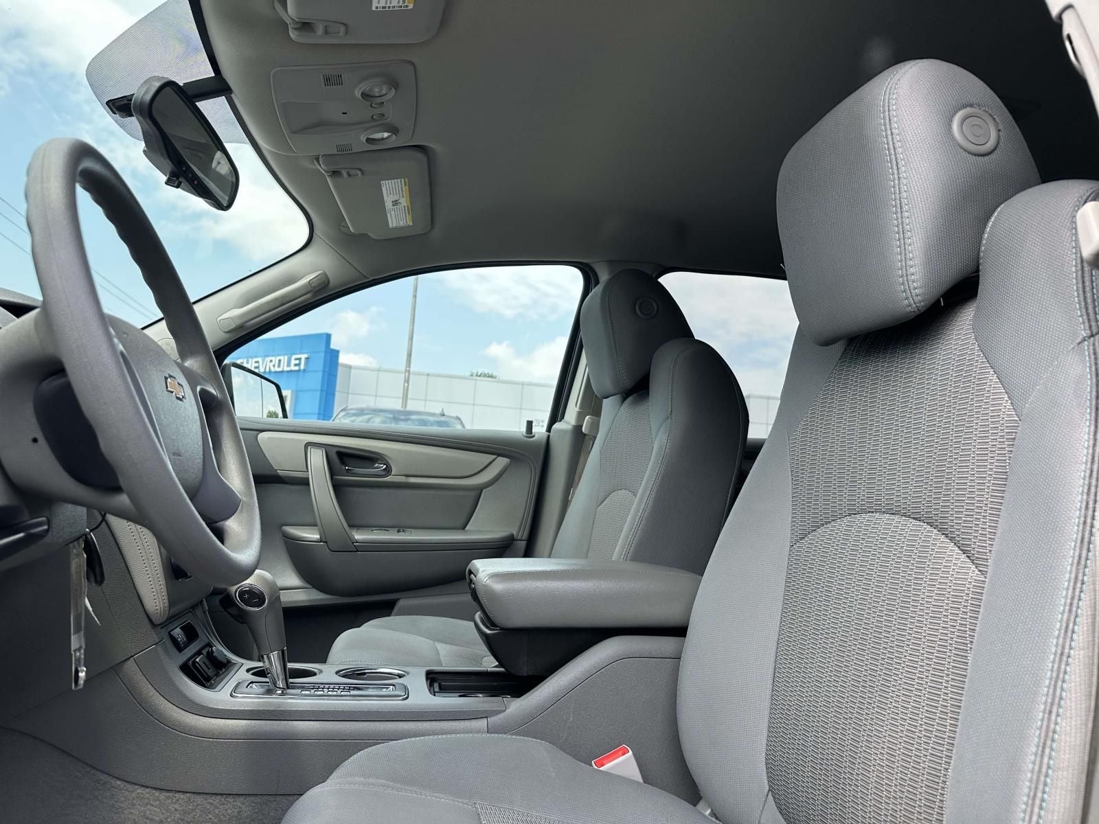2017 Chevrolet Traverse LS