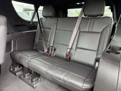2022 Chevrolet Suburban RST