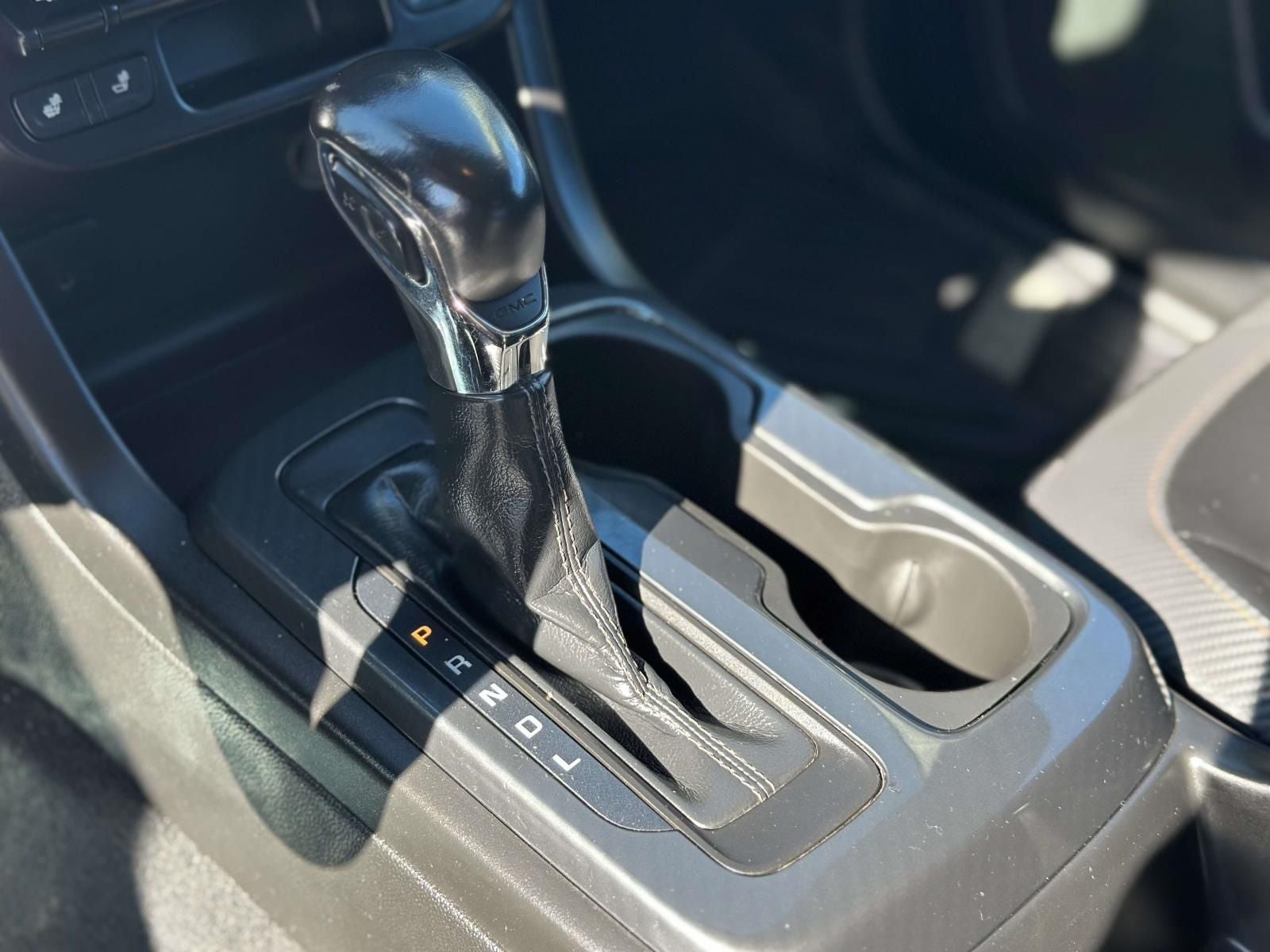 2022 GMC Canyon AT4 w/Cloth