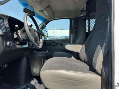 2025 GMC Savana 2500 Work Van