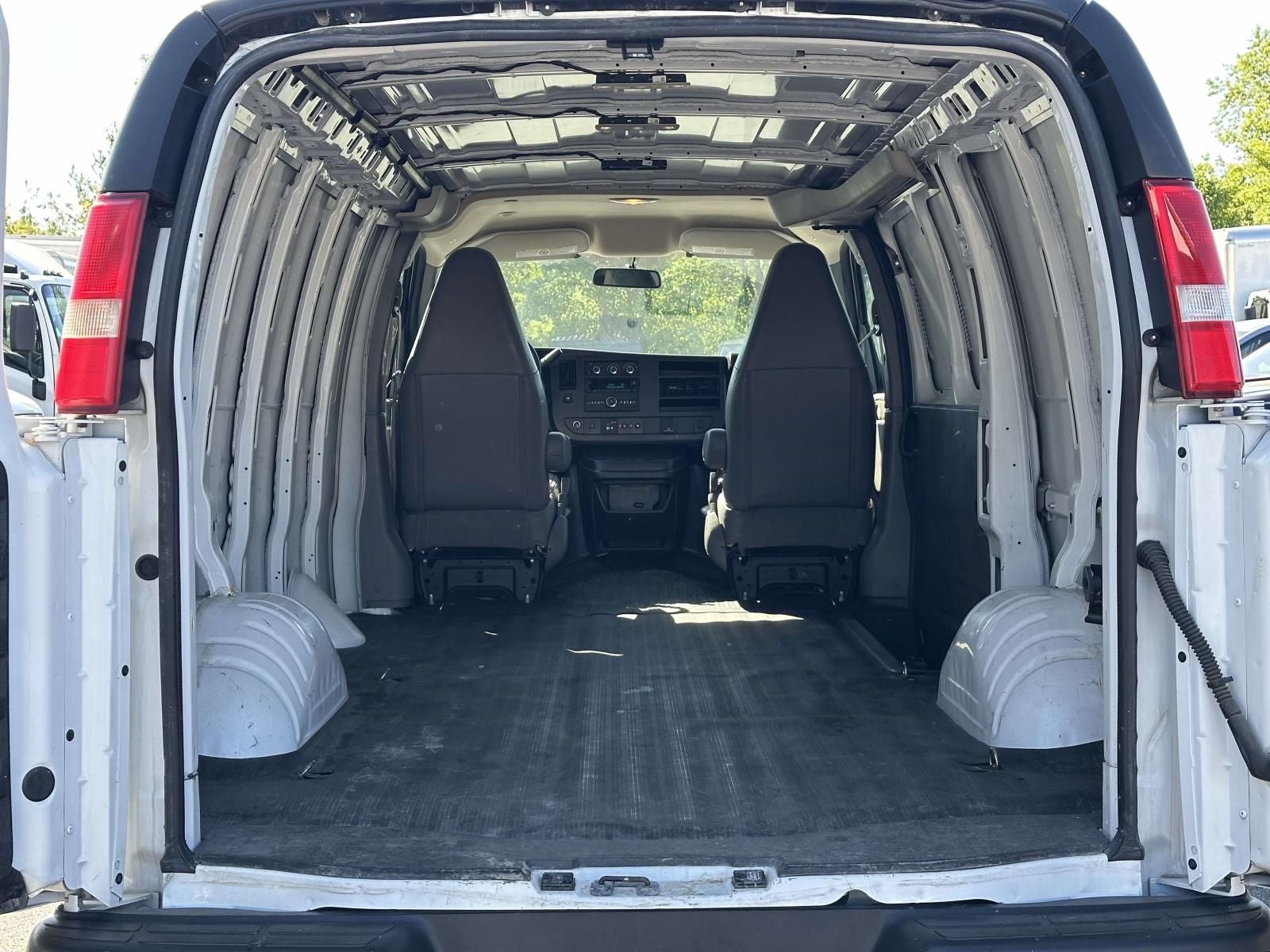 2024 GMC Savana 2500 Work Van