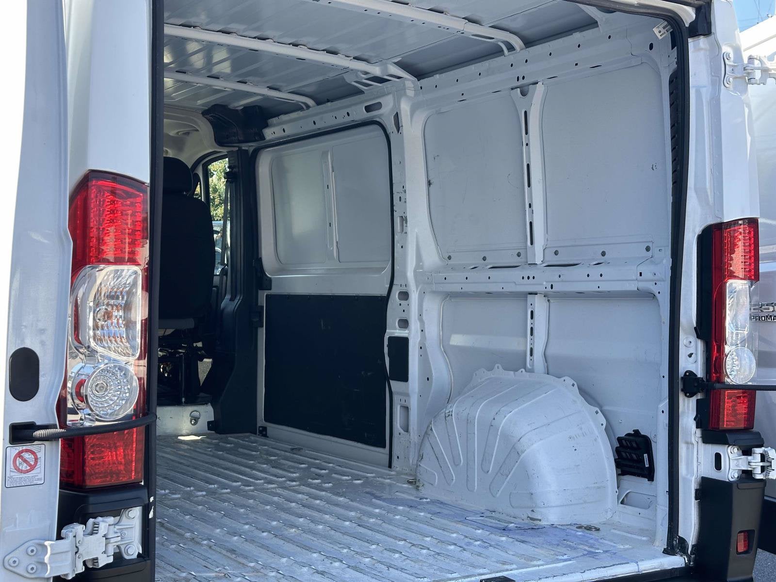 2025 RAM ProMaster 2500 Base 136 WB