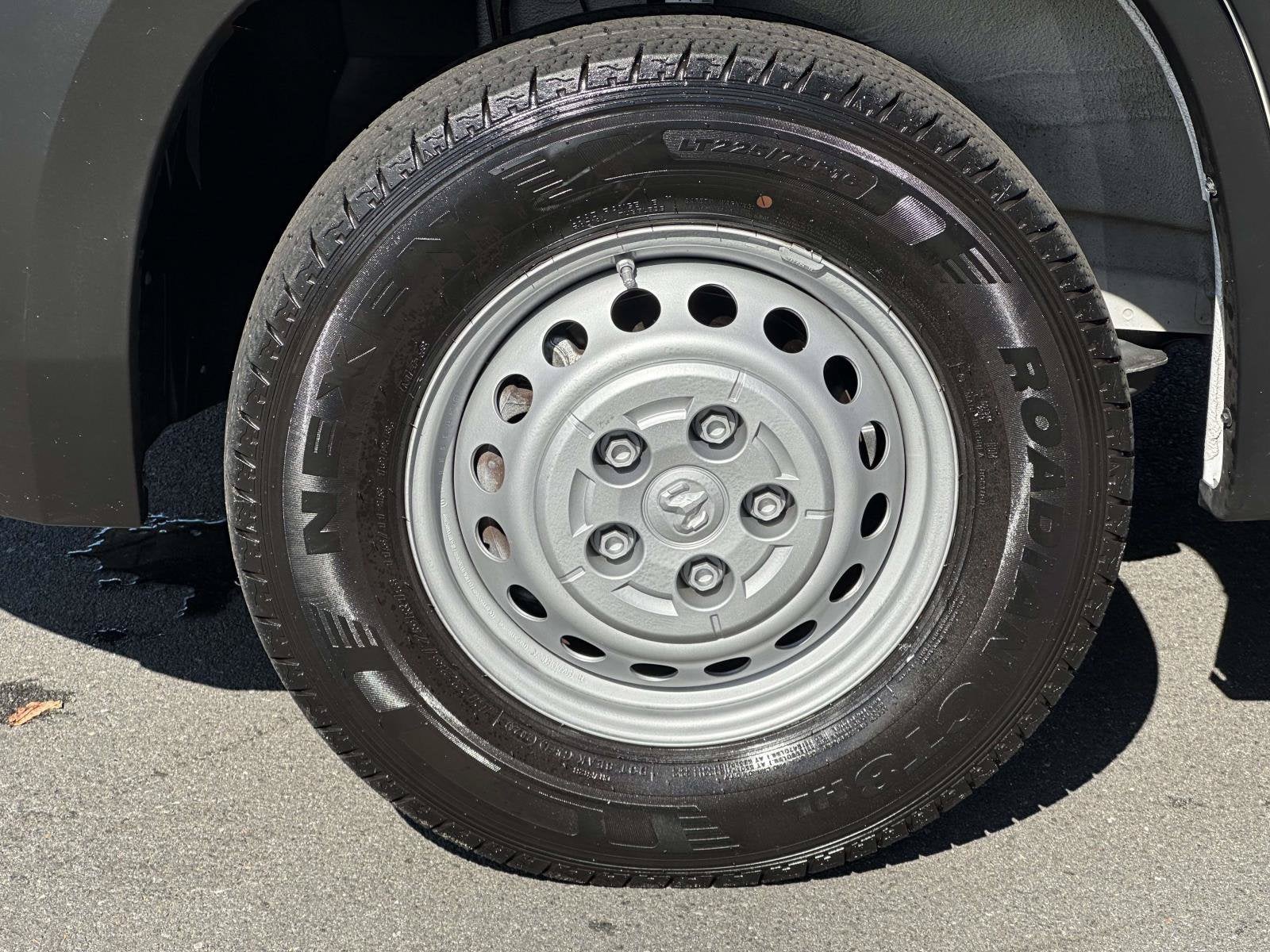 2025 RAM ProMaster 2500 Base 136 WB