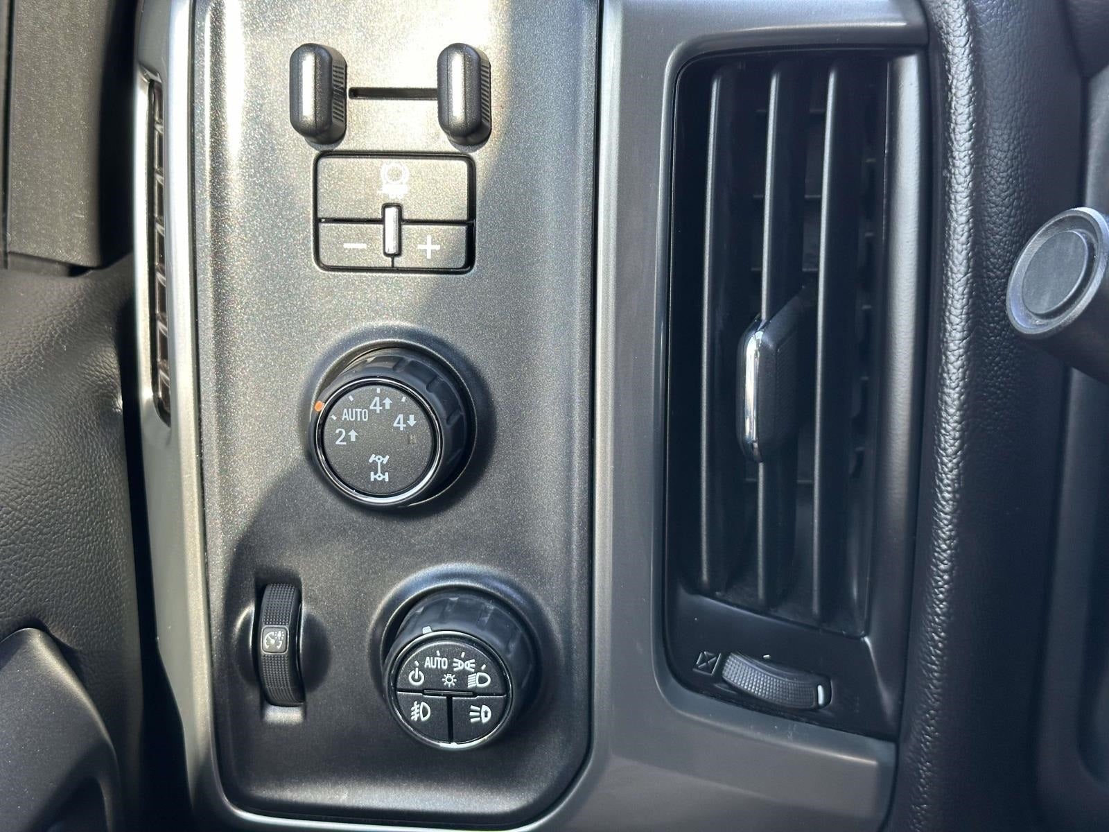 2016 Chevrolet Silverado 1500 LT 2