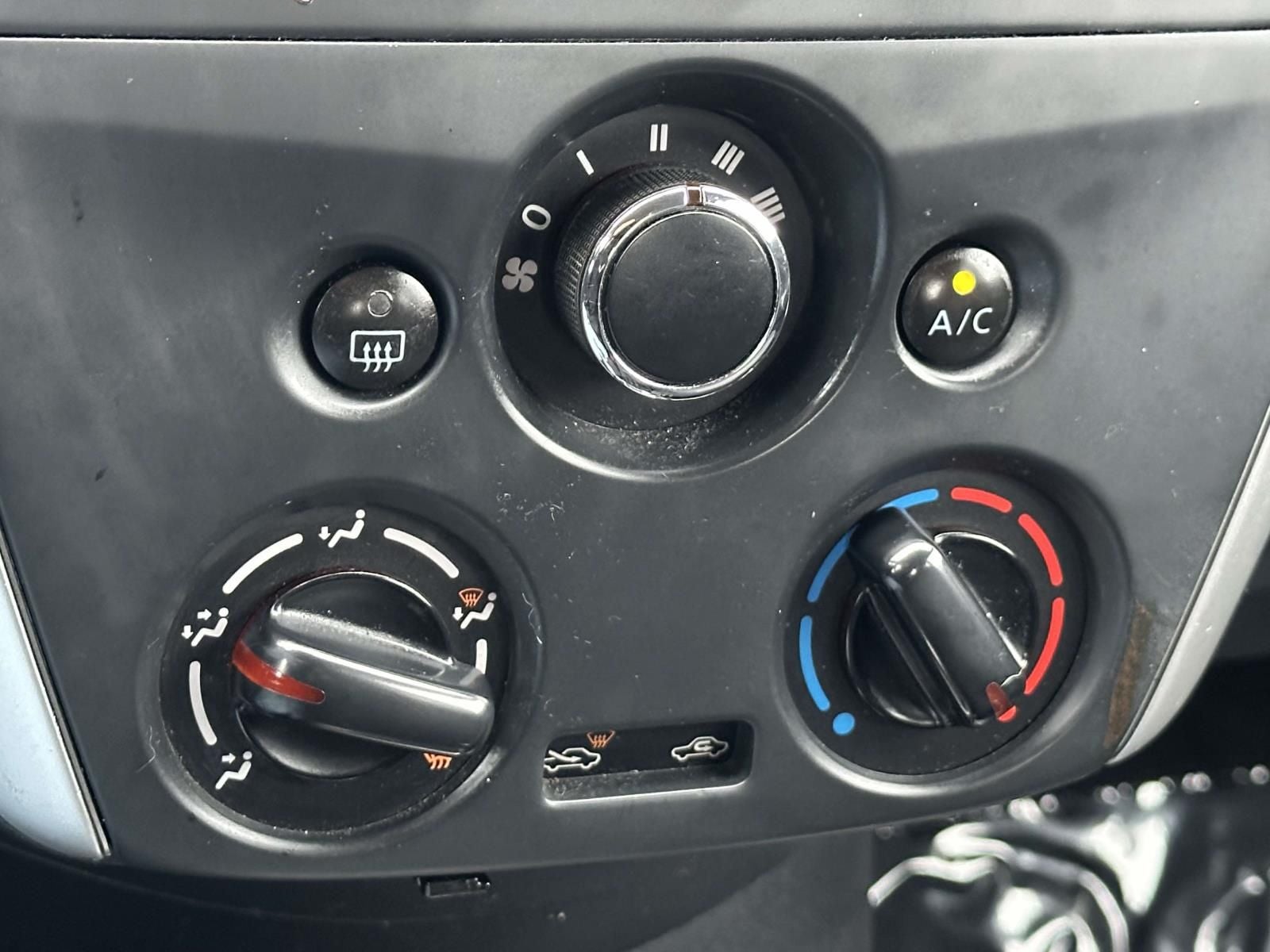 2016 Nissan Versa 1.6 SV