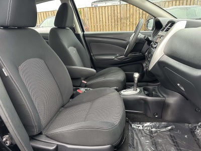 2016 Nissan Versa 1.6 SV