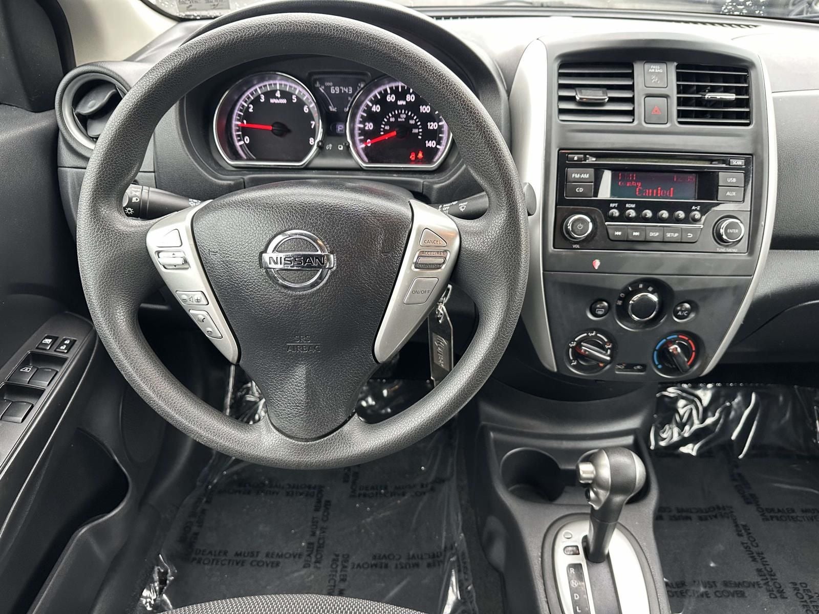 2016 Nissan Versa 1.6 SV