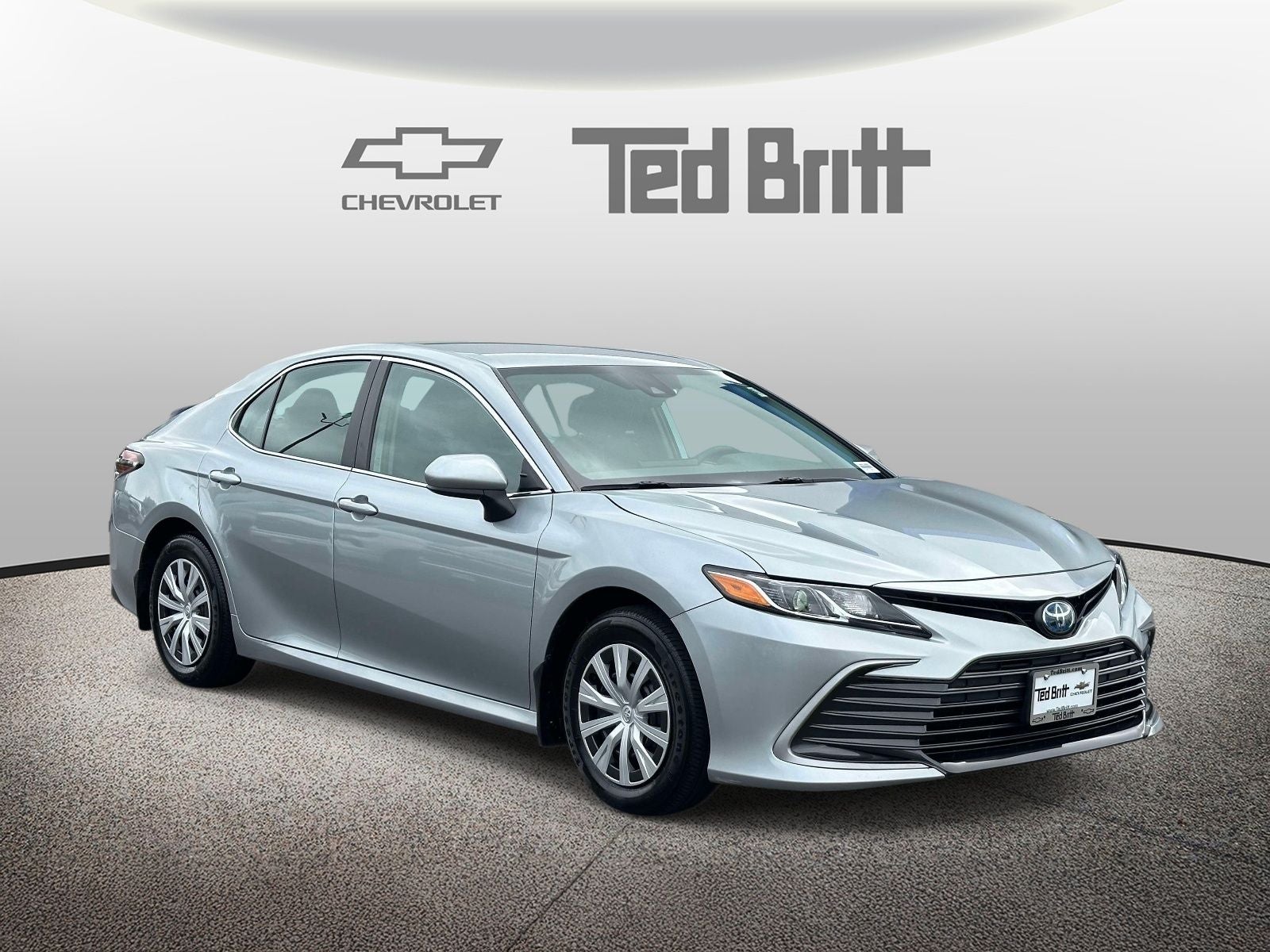 2023 Toyota Camry Hybrid LE