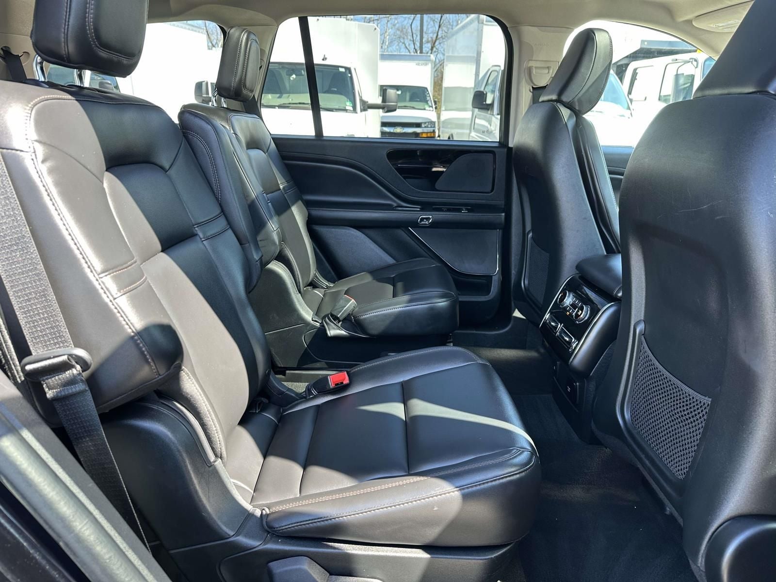 2023 Lincoln Aviator Standard