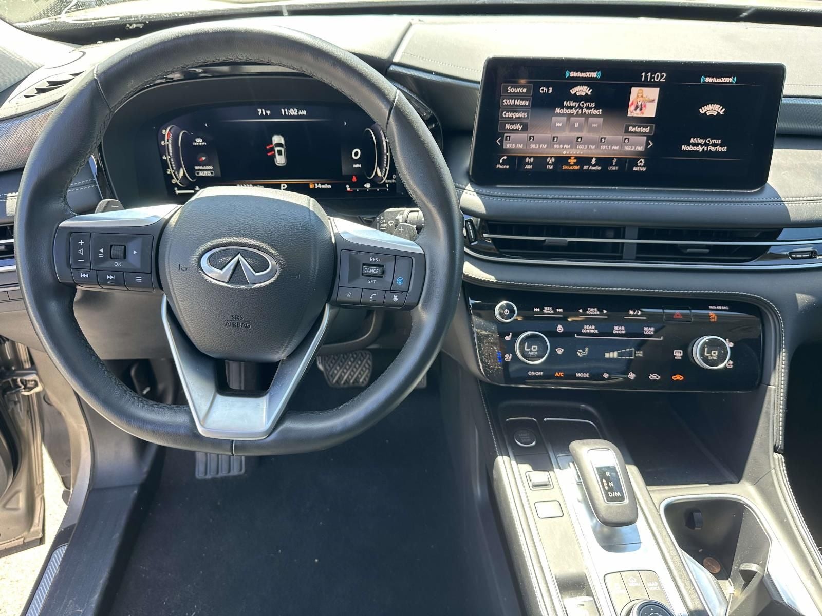 2023 INFINITI QX60 LUXE