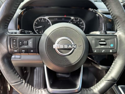 2022 Nissan Pathfinder SL