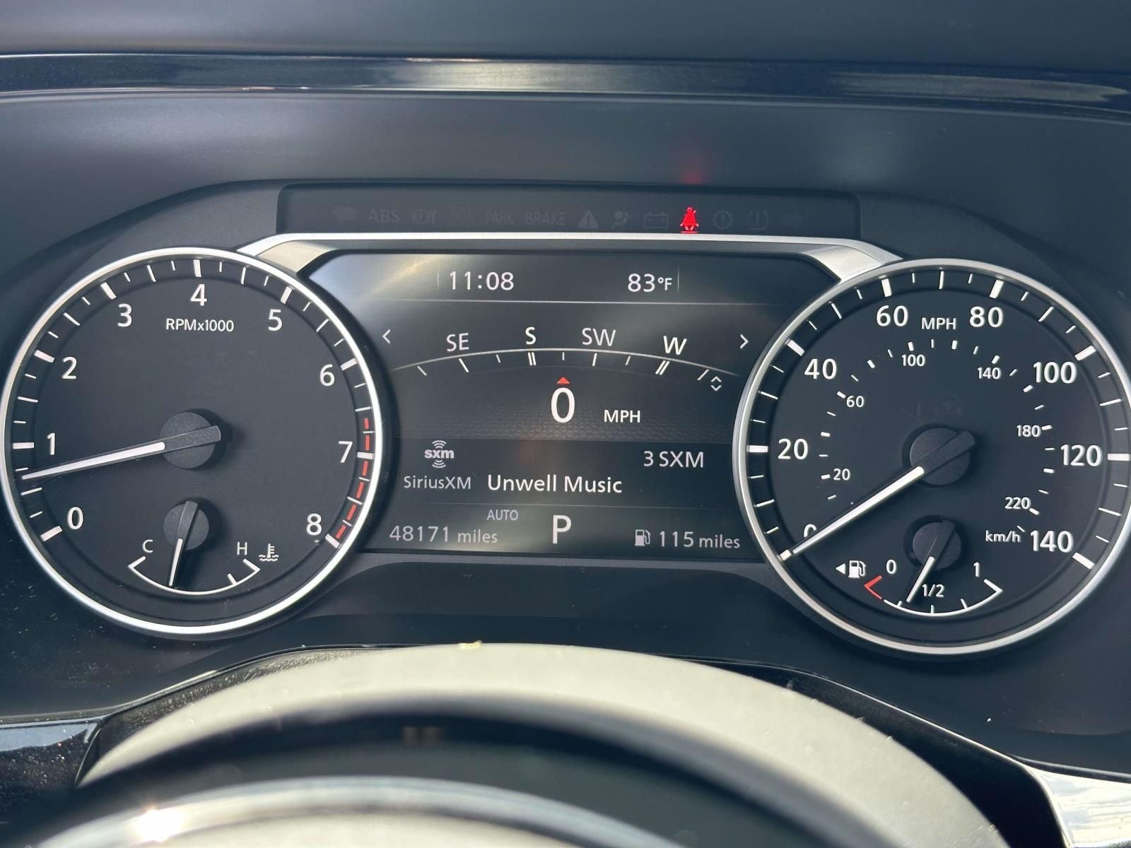 2022 Nissan Pathfinder SL