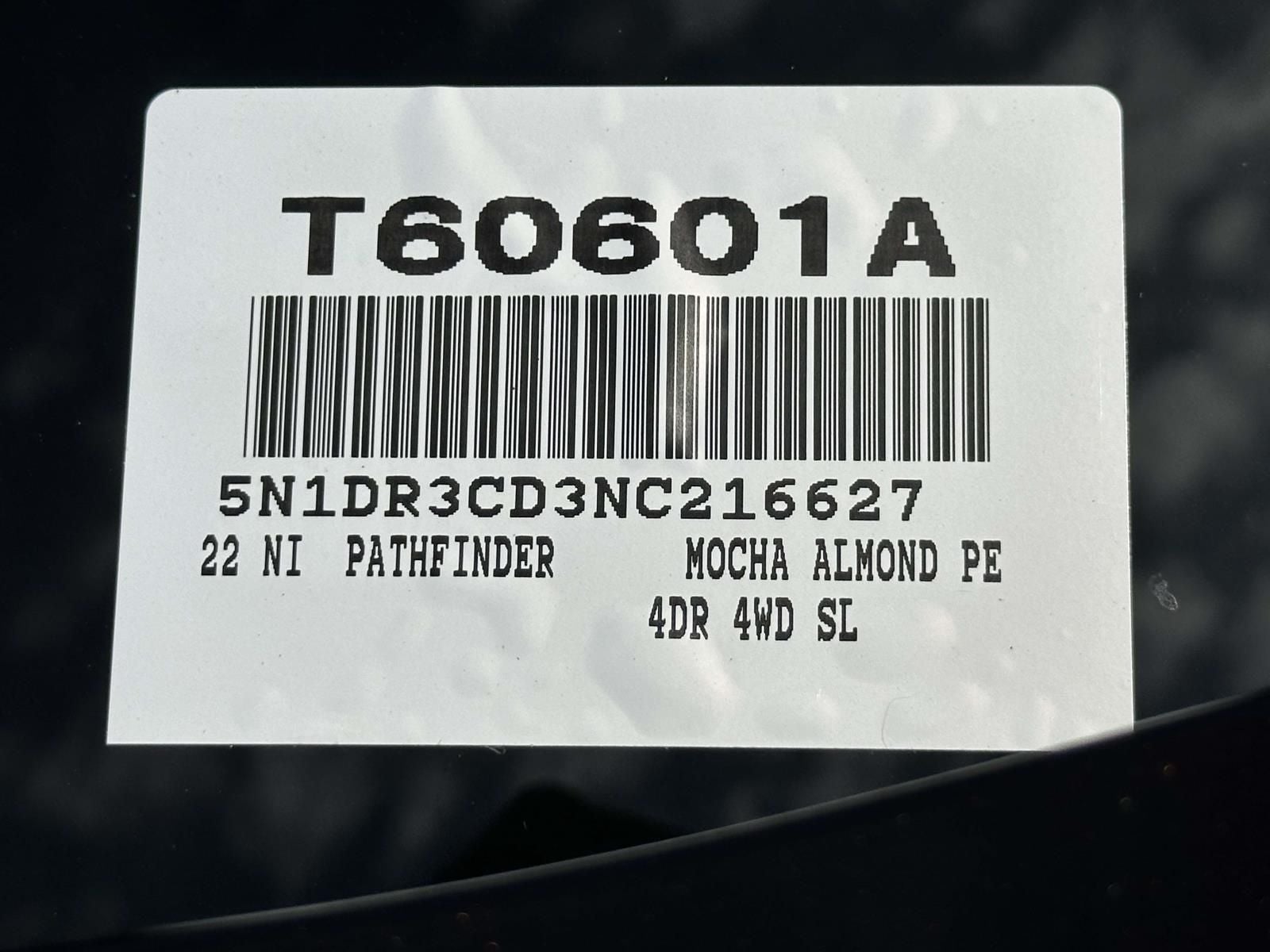 2022 Nissan Pathfinder SL