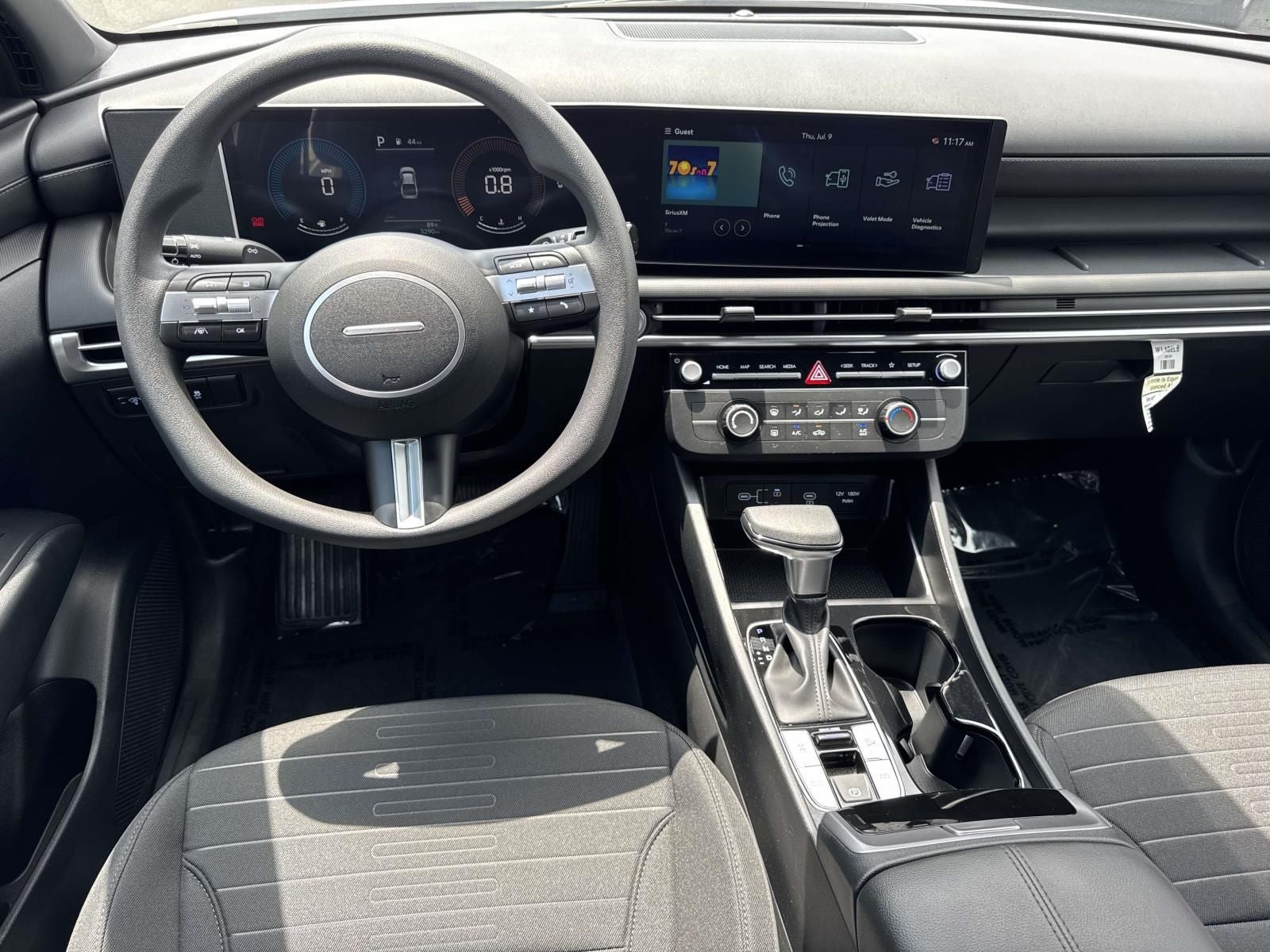 2025 Hyundai Santa Cruz SE
