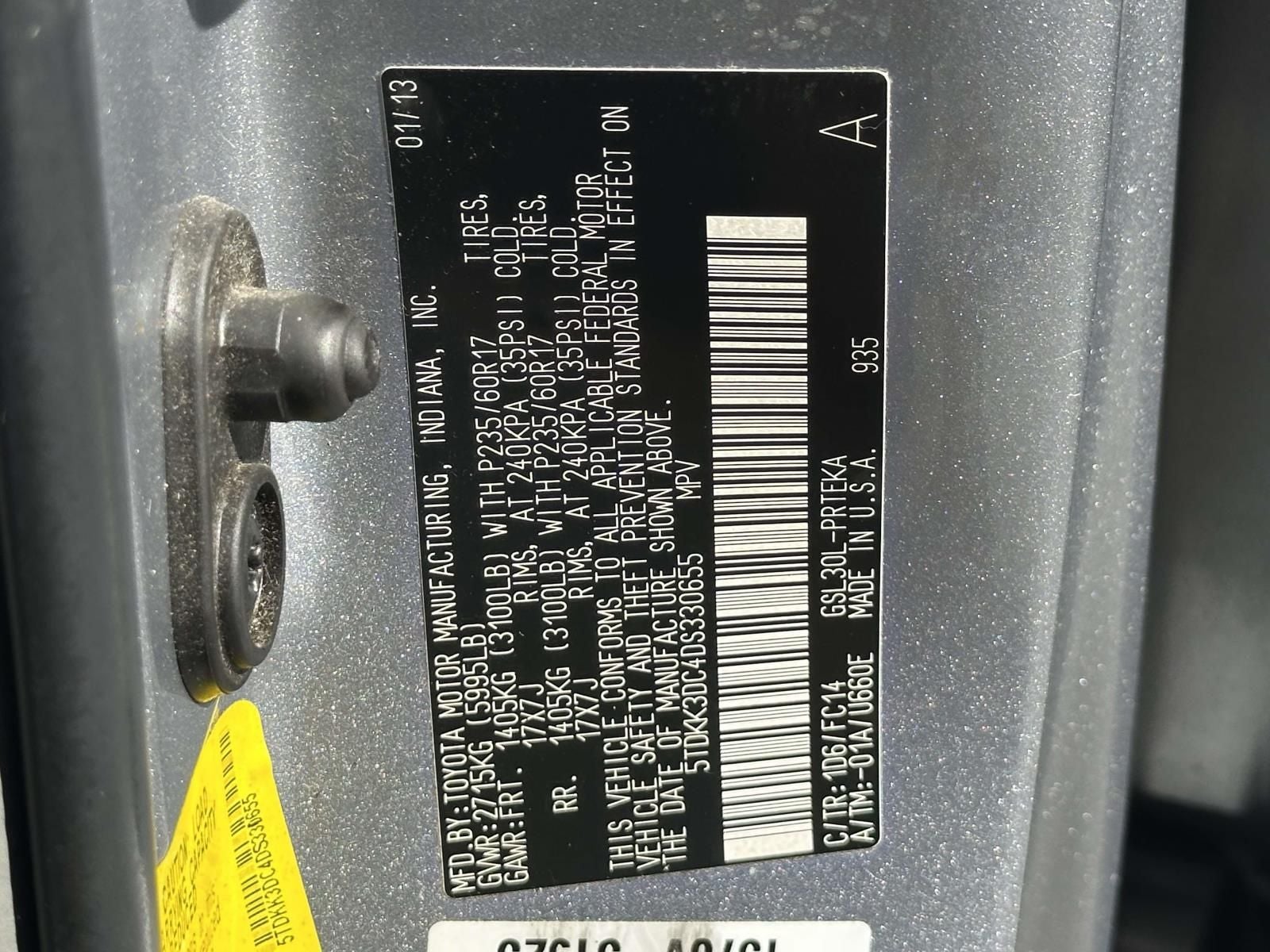 2013 Toyota Sienna LE 8 Passenger