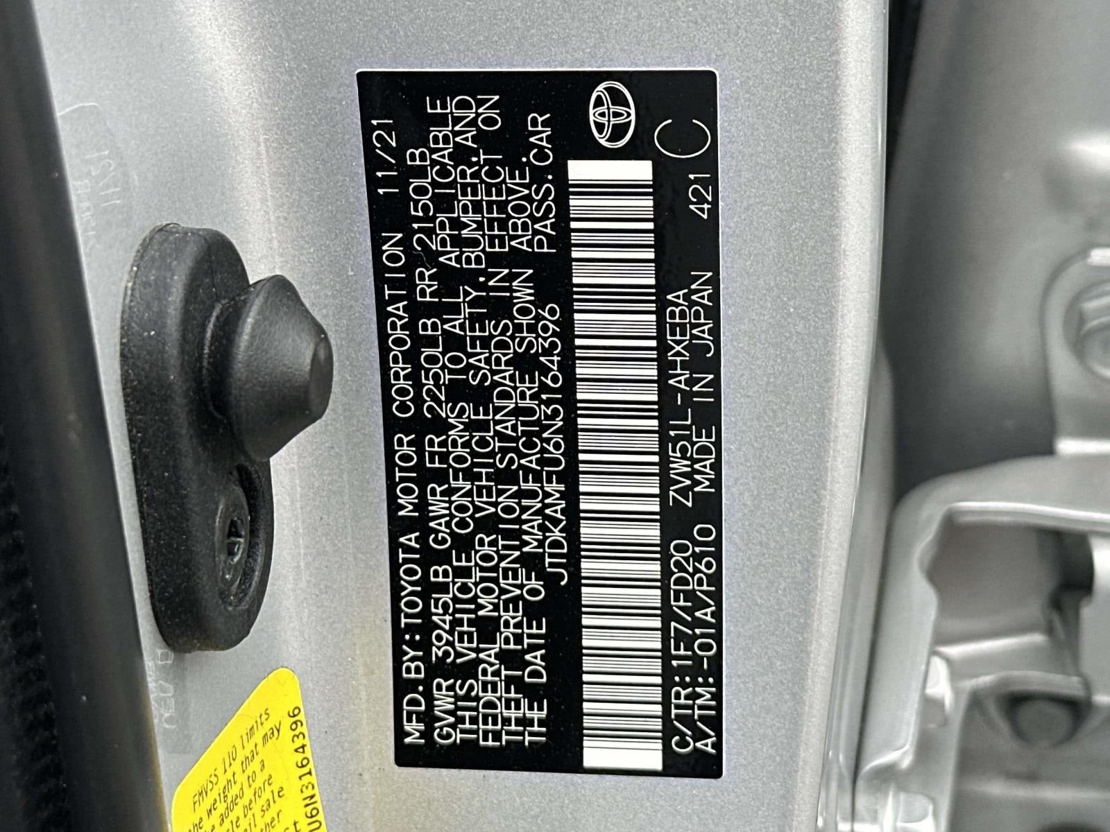 2022 Toyota Prius LE