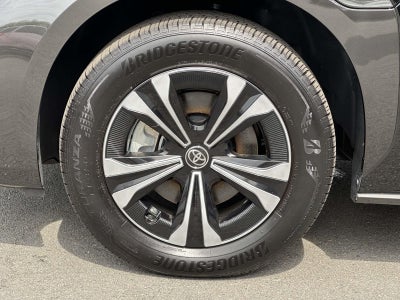 2025 Toyota bZ4X XLE