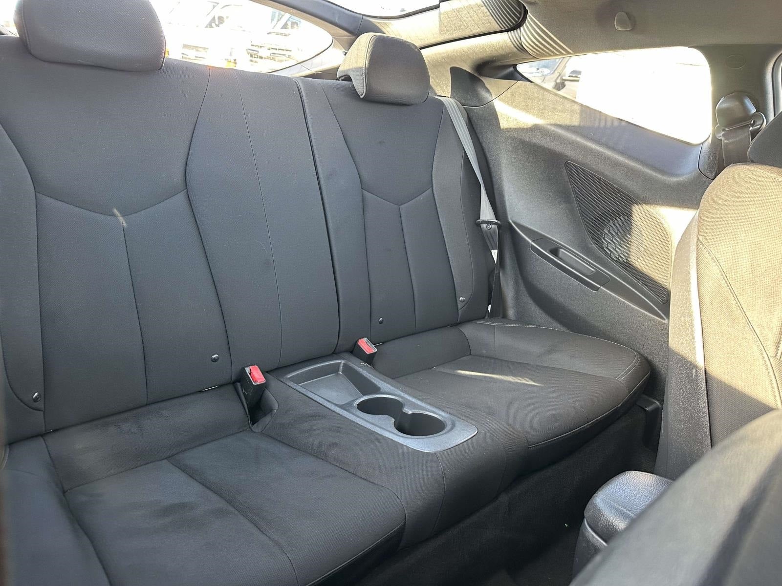 2016 Hyundai Veloster Base