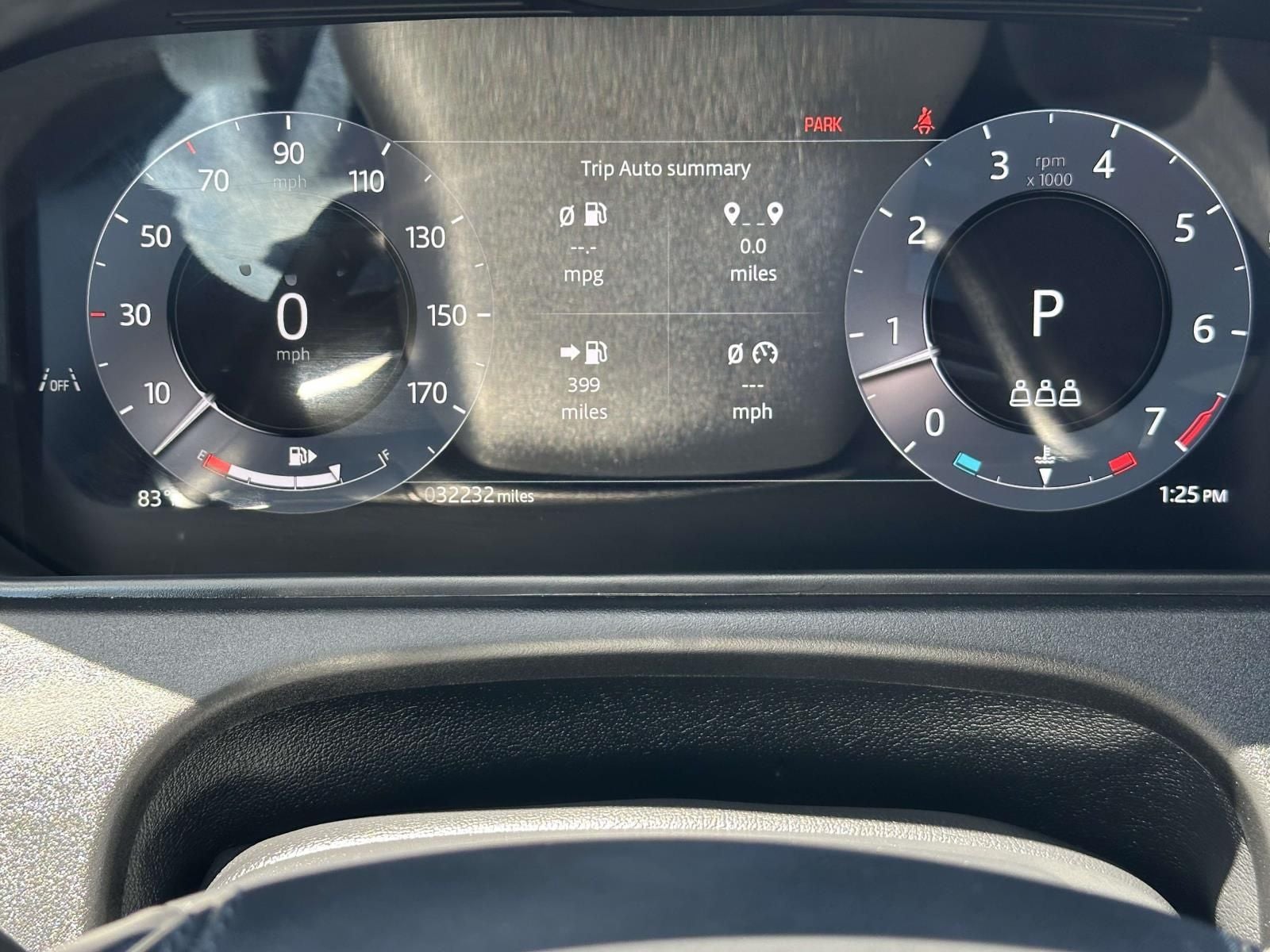 2025 Land Rover Range Rover Velar Dynamic SE