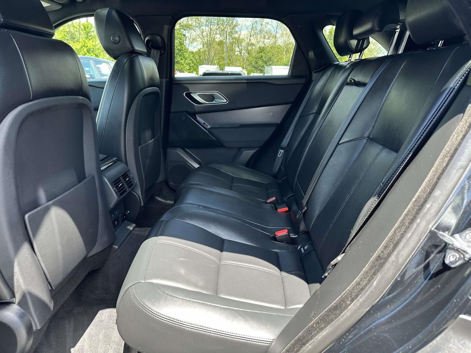 2025 Land Rover Range Rover Velar Dynamic SE