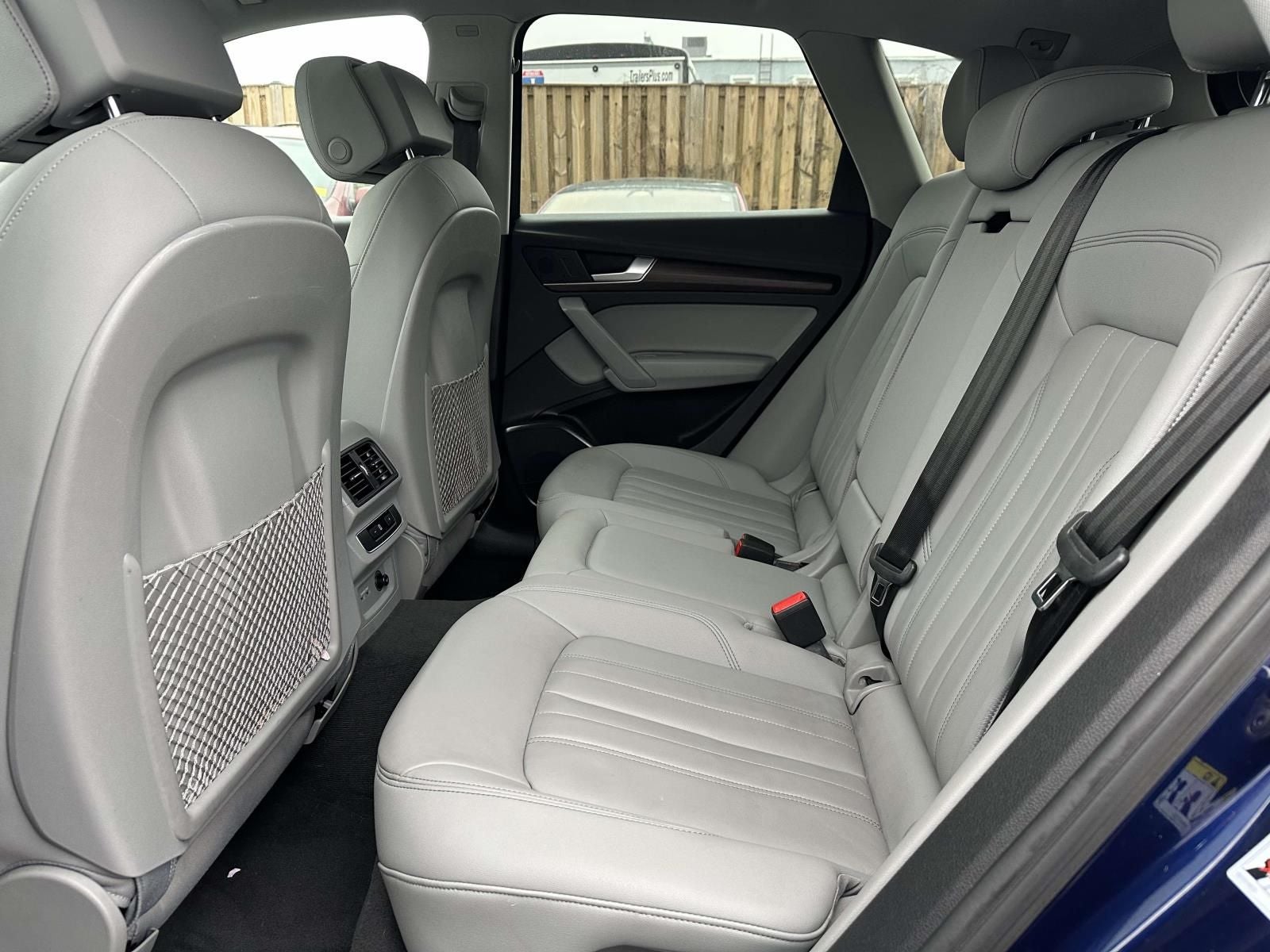 2022 Audi Q5 40 Premium quattro