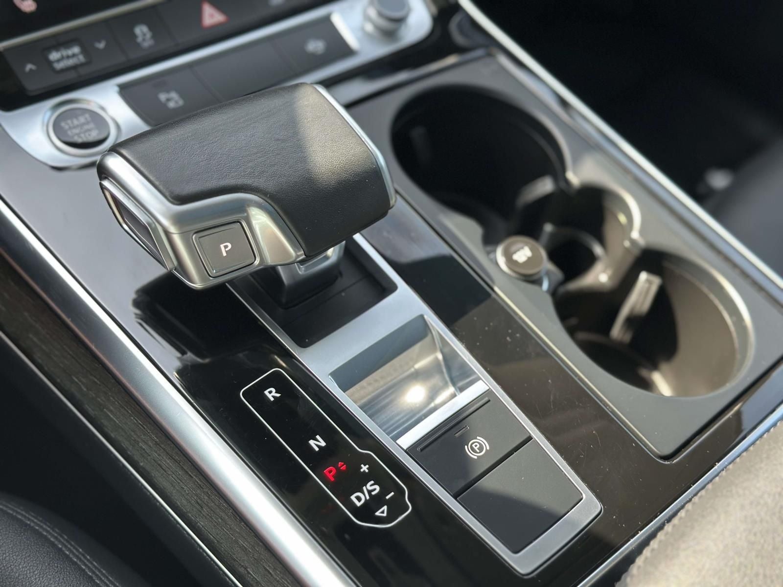 2022 Audi Q7 45 Premium quattro