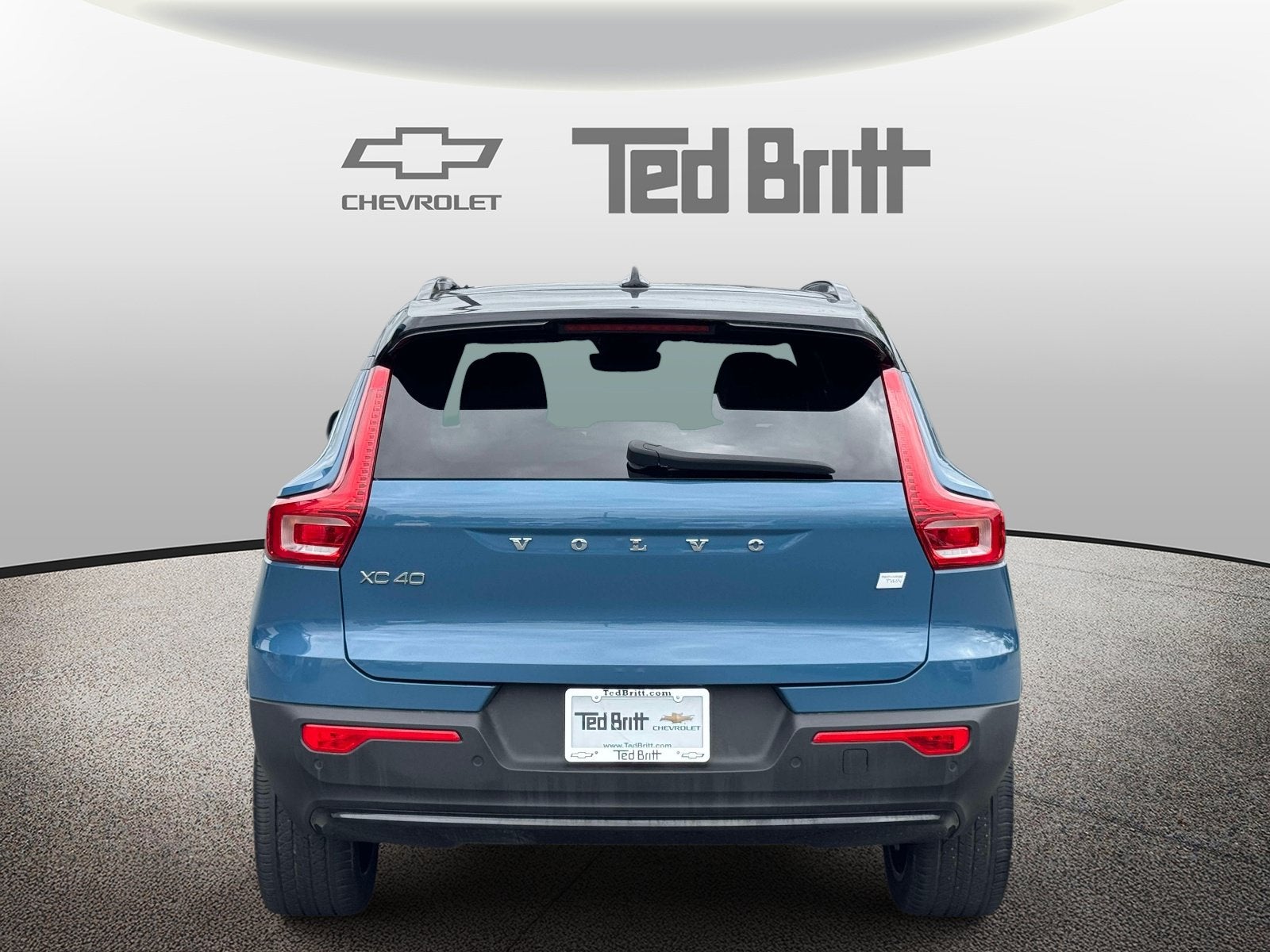 2023 Volvo XC40 Recharge Pure Electric Twin Plus