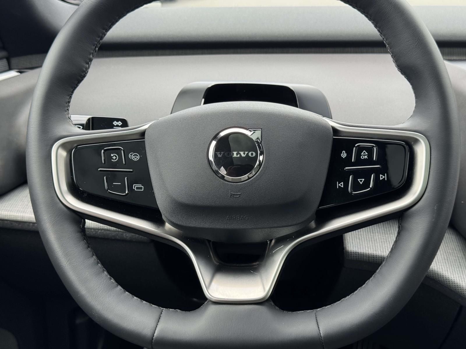 2025 Volvo EX30 Twin Motor Performance Plus