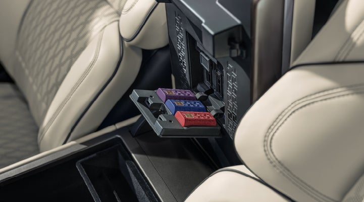Digital Scent cartridges are shown in the diffuser located in the center arm rest. | Ted Britt Chantilly Lincoln in Chantilly VA
