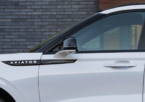 The driver’s door of a white 2025 Lincoln Aviator® SUV is showcased. | Ted Britt Chantilly Lincoln in Chantilly VA