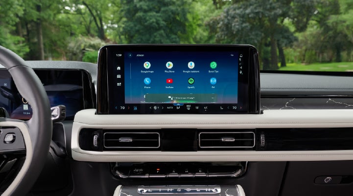 The center touchscreen inside a 2027 Lincoln Aviator® Black Label™ SUV | Ted Britt Chantilly Lincoln in Chantilly VA