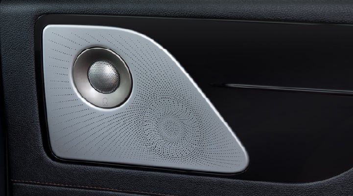 A close-up view of the available Revel® Ultima 3D Audio System. | Ted Britt Chantilly Lincoln in Chantilly VA
