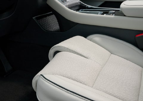 The front passenger Perfect Position seat is shown with the thigh extender adjusted.| Ted Britt Chantilly Lincoln in Chantilly VA
