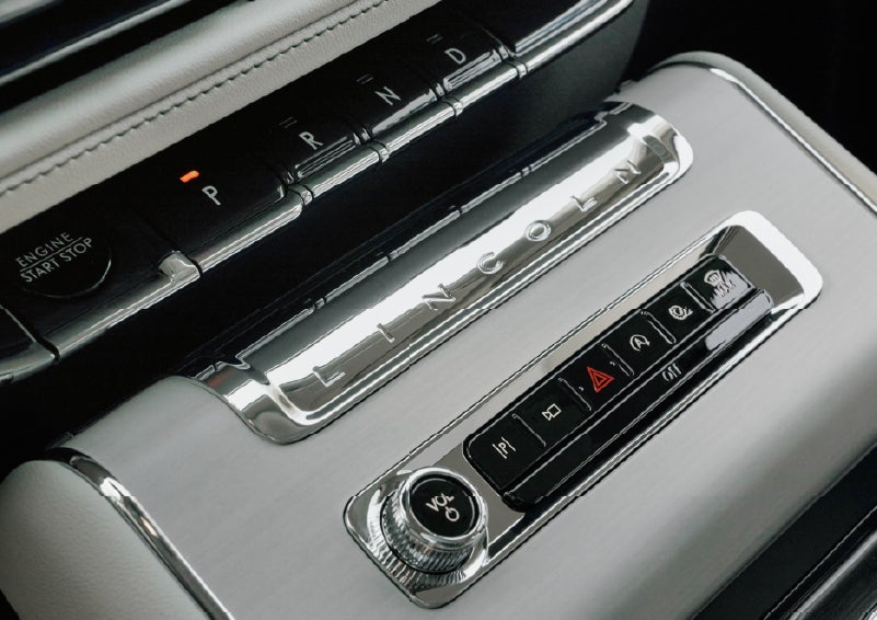 The piano key gear selector of a 2027 Lincoln Aviator® Back Label™ SUV. | Ted Britt Chantilly Lincoln in Chantilly VA