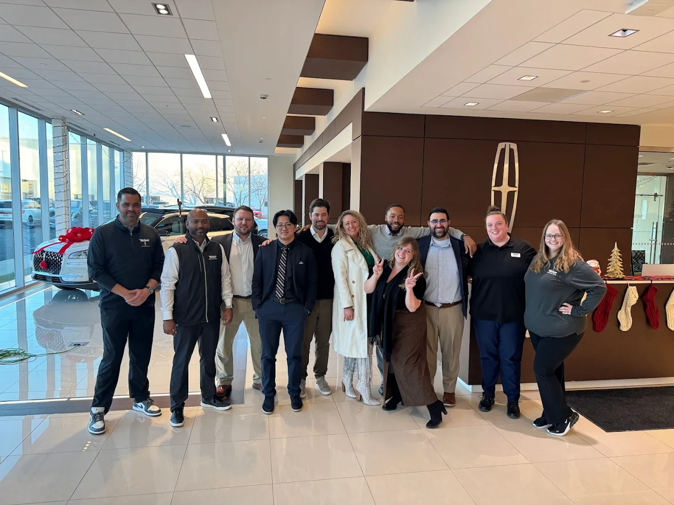 Ted Britt Lincoln of Chantilly showroom